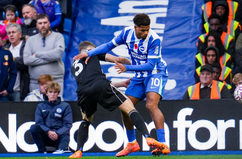 Brighton vs Leeds United (22:00 &#8211; 01/11) | Xem lại trận đấu