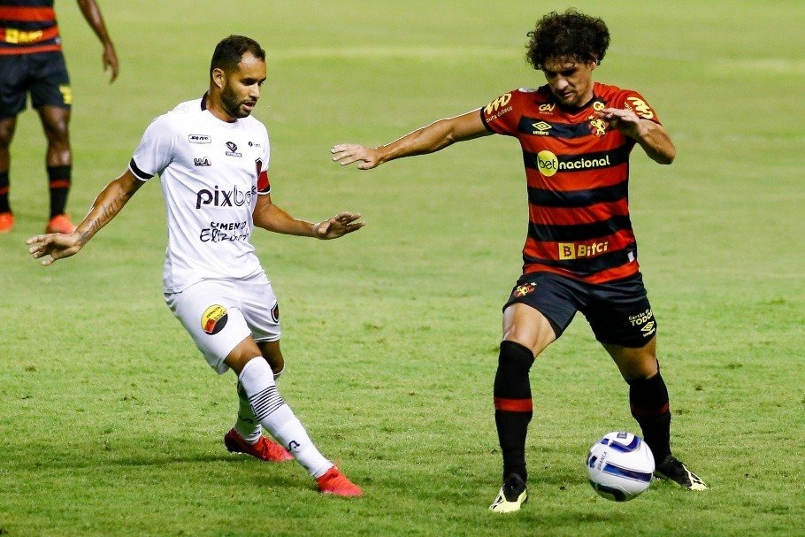 Nhận định soi kèo Botafogo vs Sport Recife lúc 06h30 ngày 19/11/2025 nhan-dinh-soi-keo-botafogo-vs-sport-recife-luc-06h30-ngay-19-11-2025-1