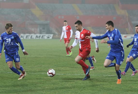 Nhận định soi kèo Radnik vs Vojvodina lúc 21h00 ngày 21/11/2025